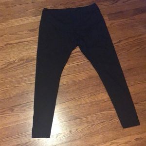 XL black Zella leggings (Nordstrom)